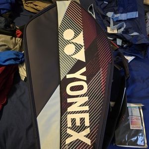 Yonex Pro Racquet Tennis Bag 6 Pack